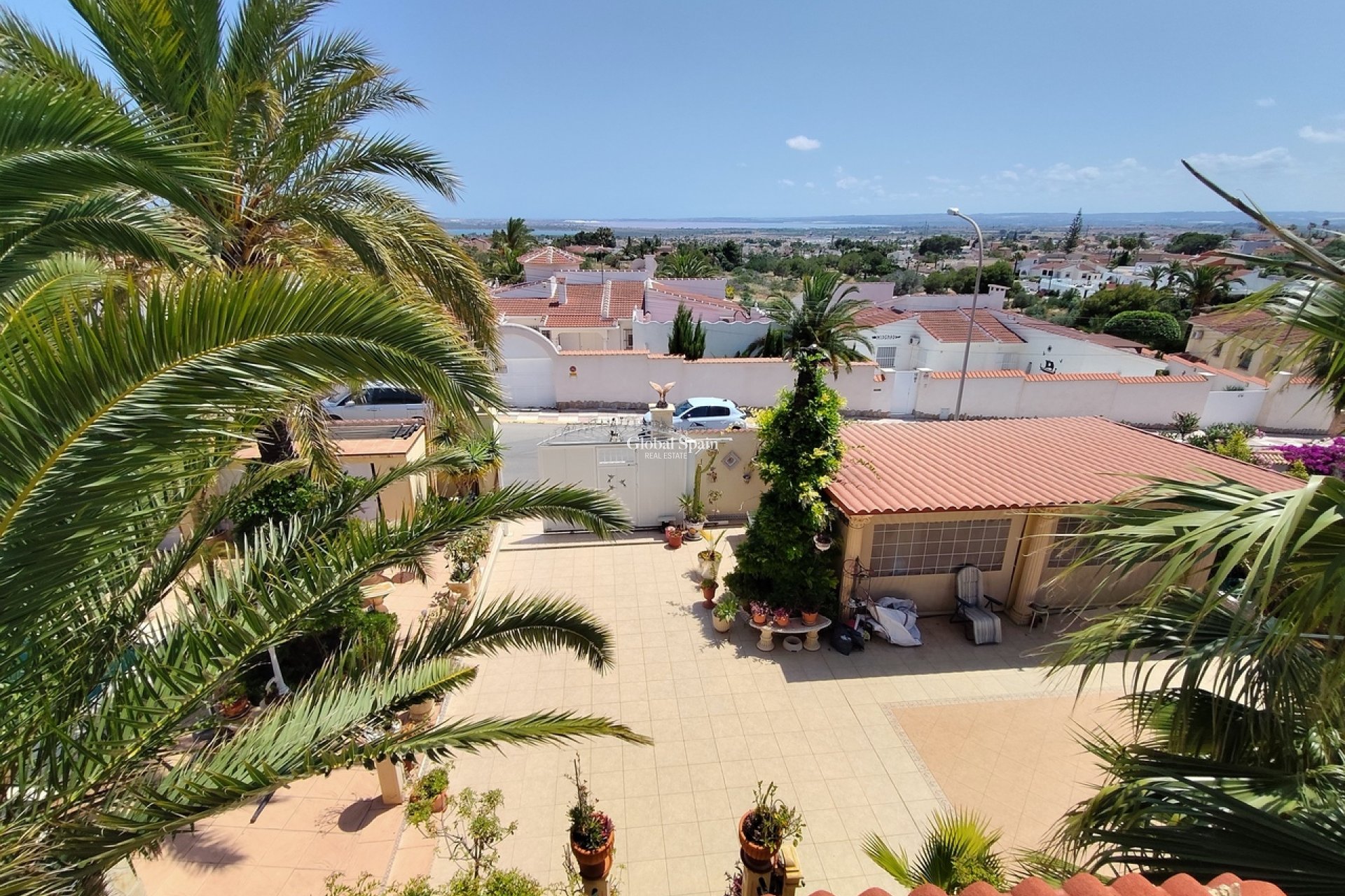 Wiederverkauf - VILLA -
CIUDAD QUESADA