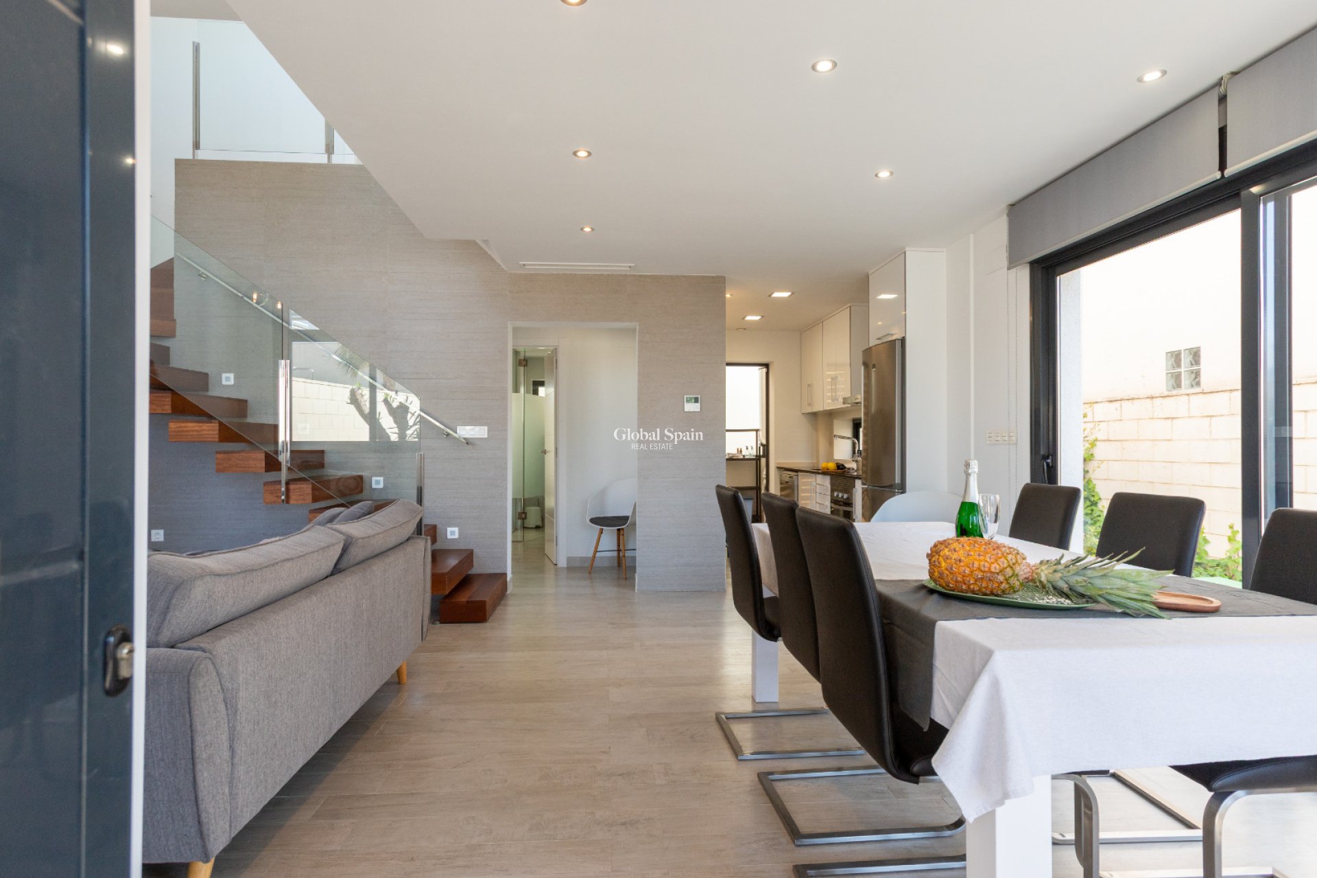 Wiederverkauf - VILLA -
CIUDAD QUESADA