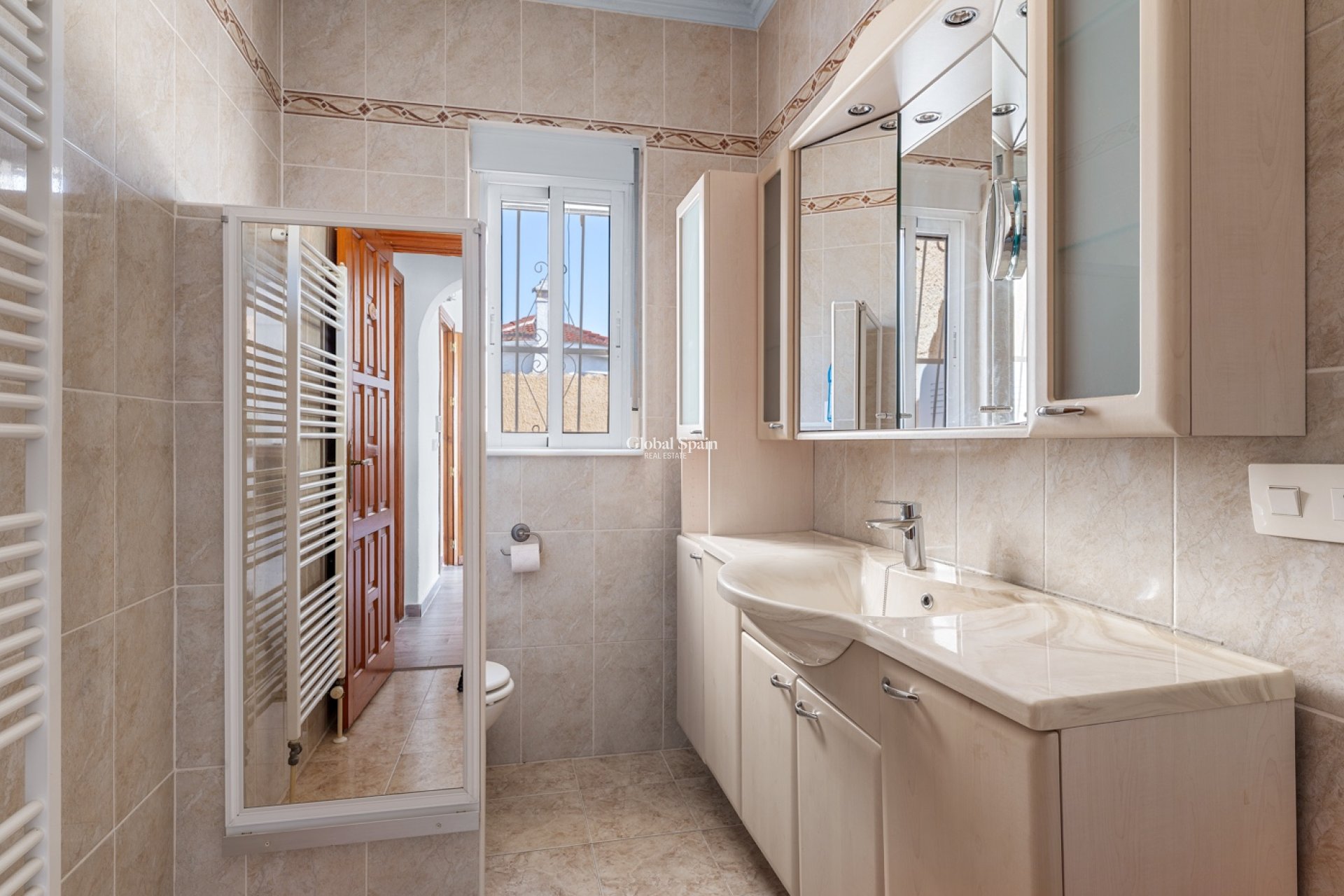 Wiederverkauf - VILLA -
CIUDAD QUESADA