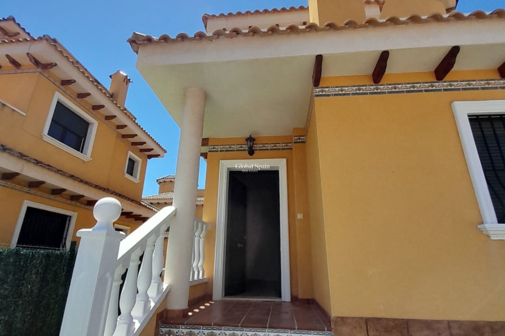 Wiederverkauf - VILLA -
CIUDAD QUESADA