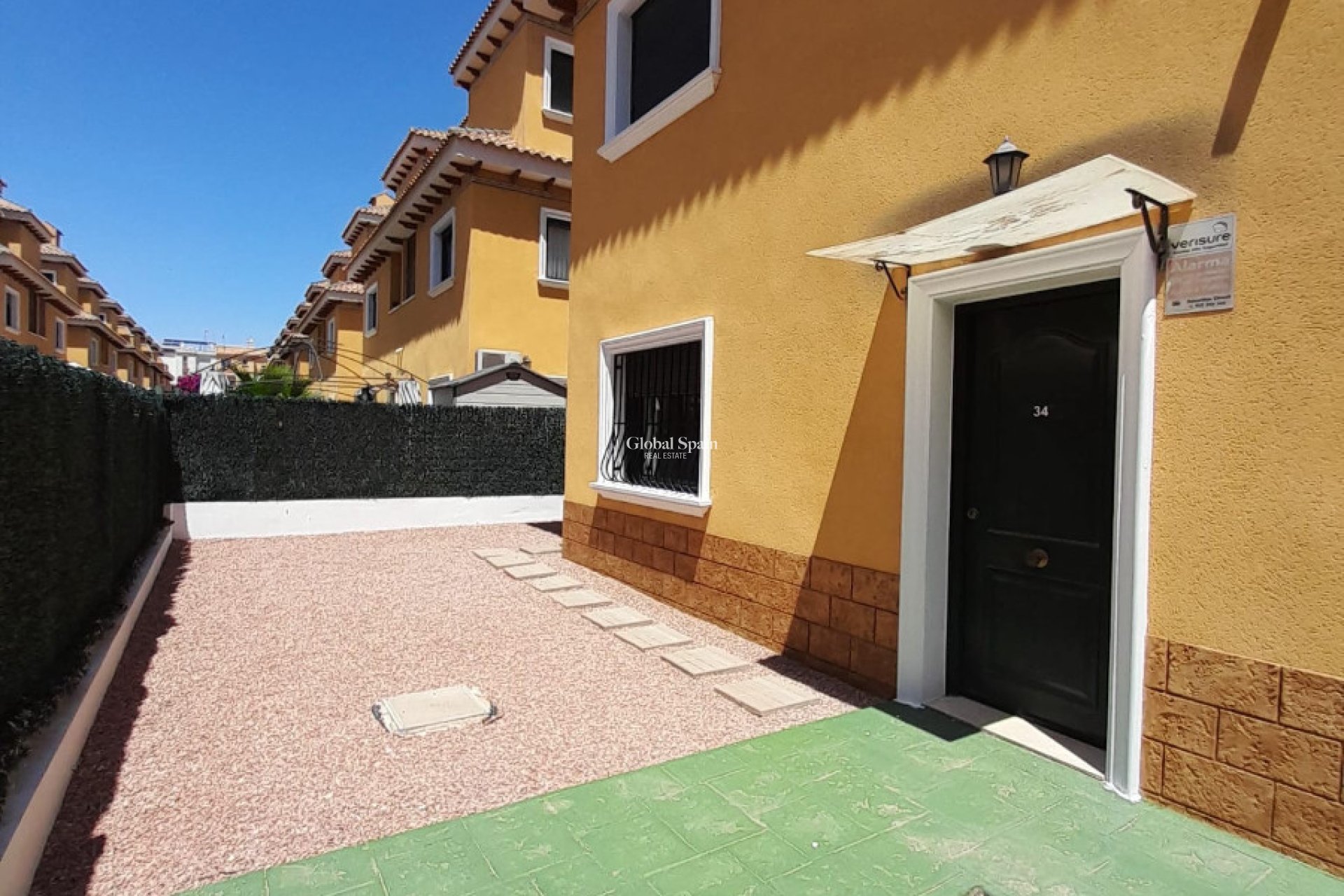 Wiederverkauf - VILLA -
CIUDAD QUESADA