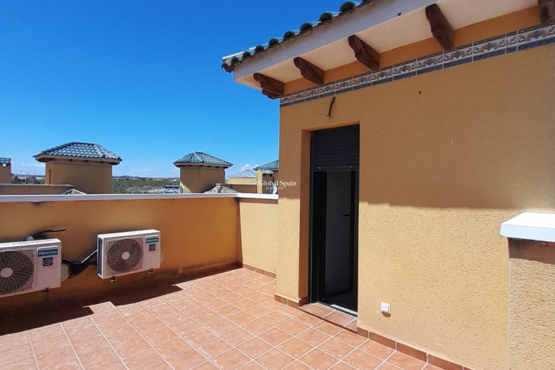 Wiederverkauf - VILLA -
CIUDAD QUESADA