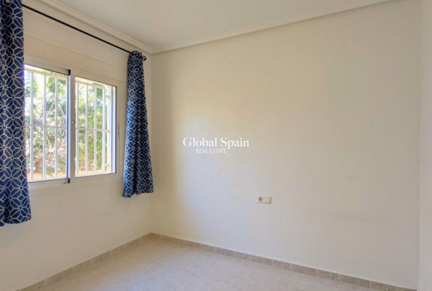 Wiederverkauf - Villa -
CIUDAD QUESADA