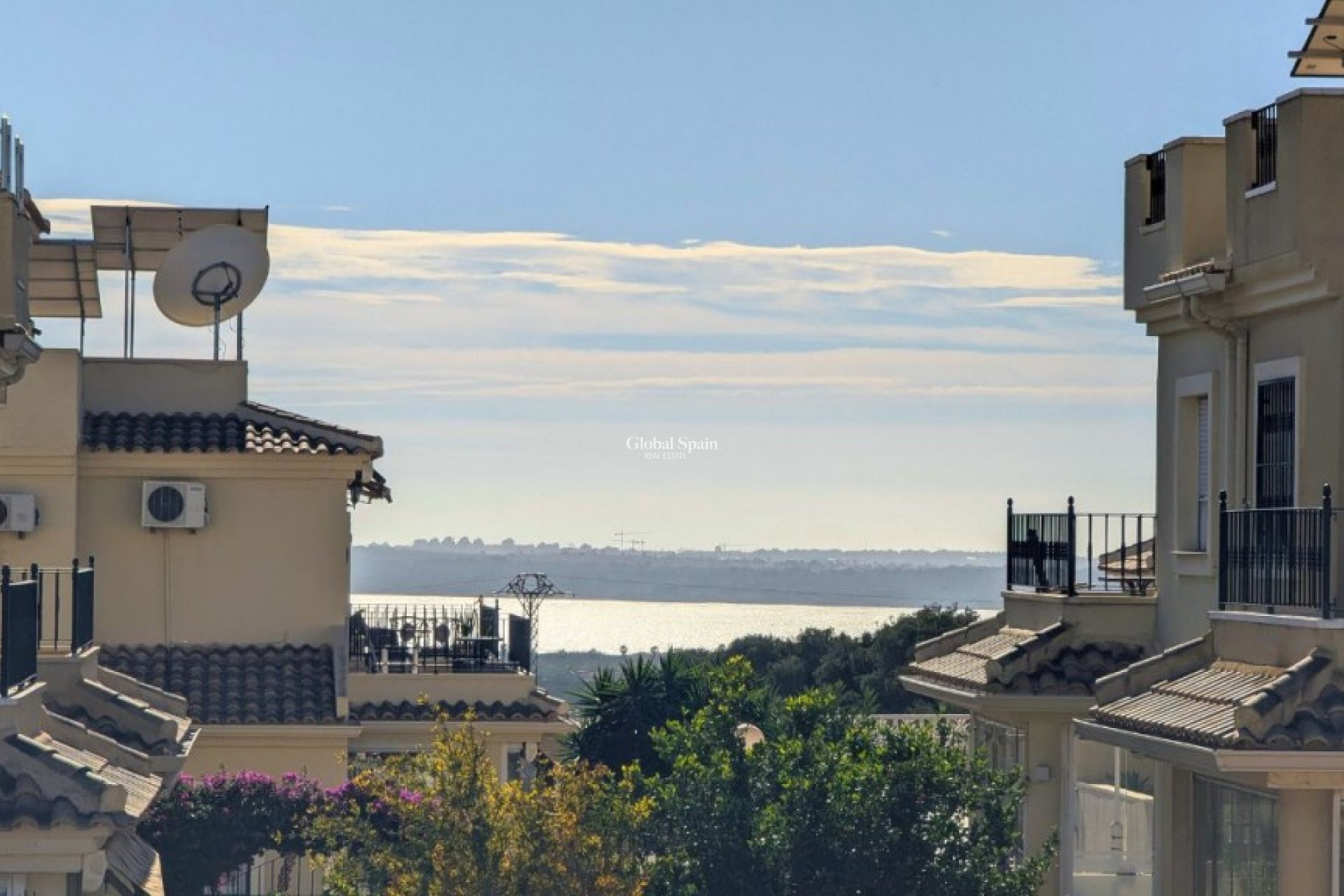 Wiederverkauf - Villa -
CIUDAD QUESADA