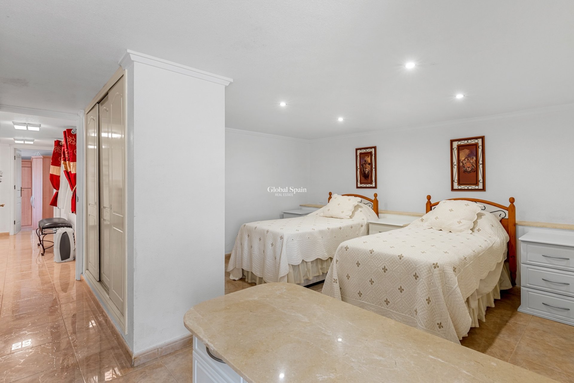 Wiederverkauf - VILLA -
CIUDAD QUESADA