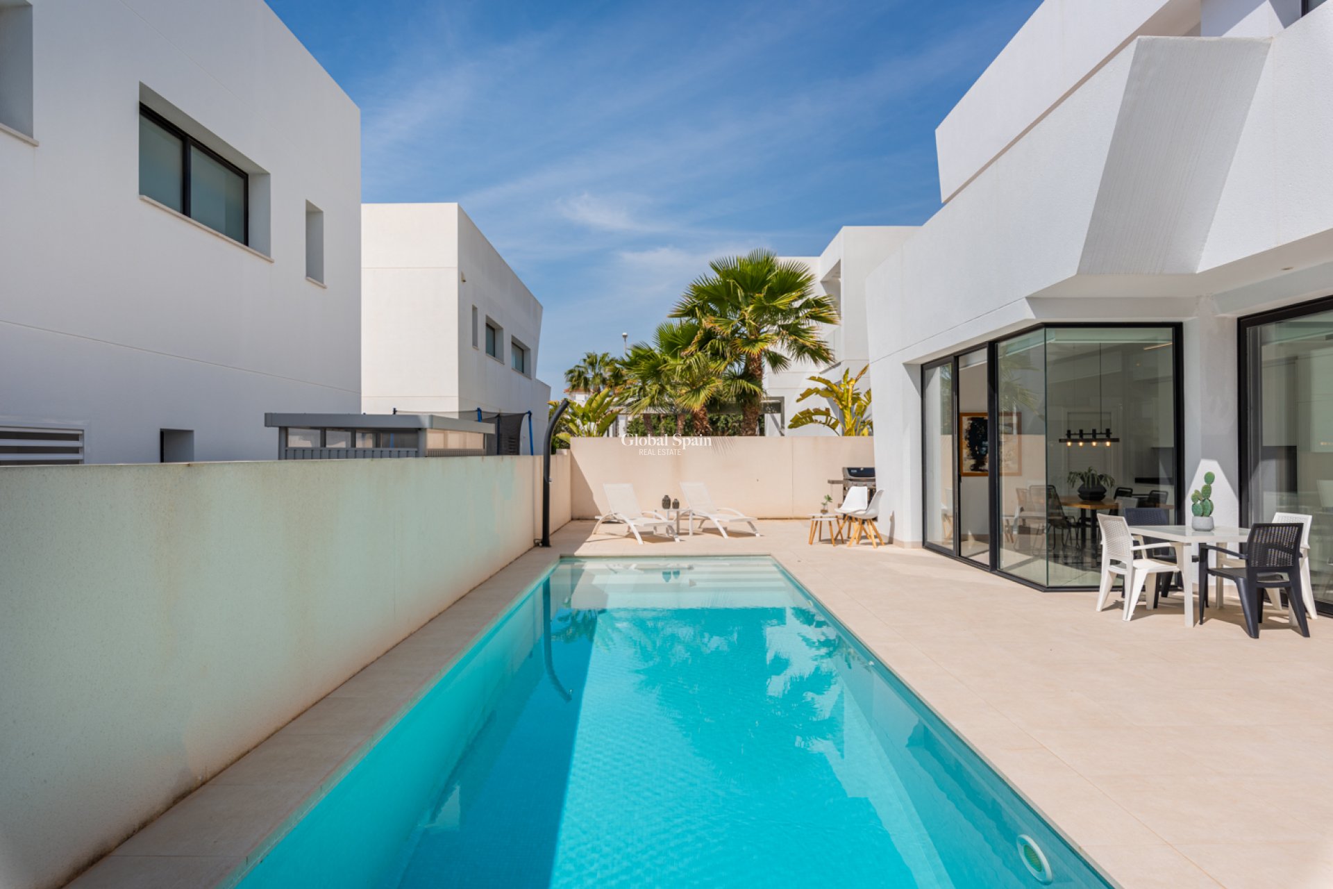 Wiederverkauf - VILLA -
CIUDAD QUESADA