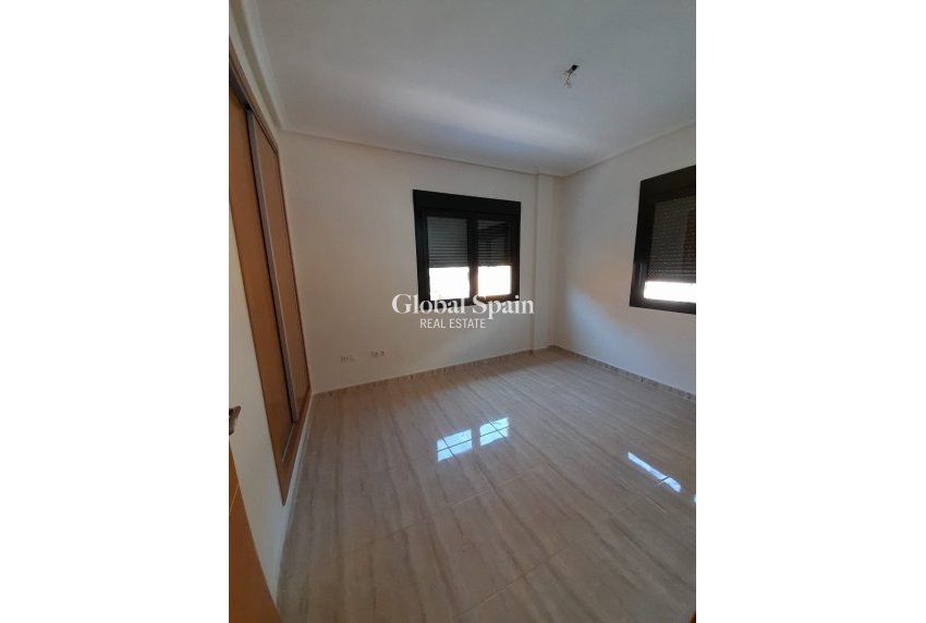 Wiederverkauf - Villa -
CIUDAD QUESADA