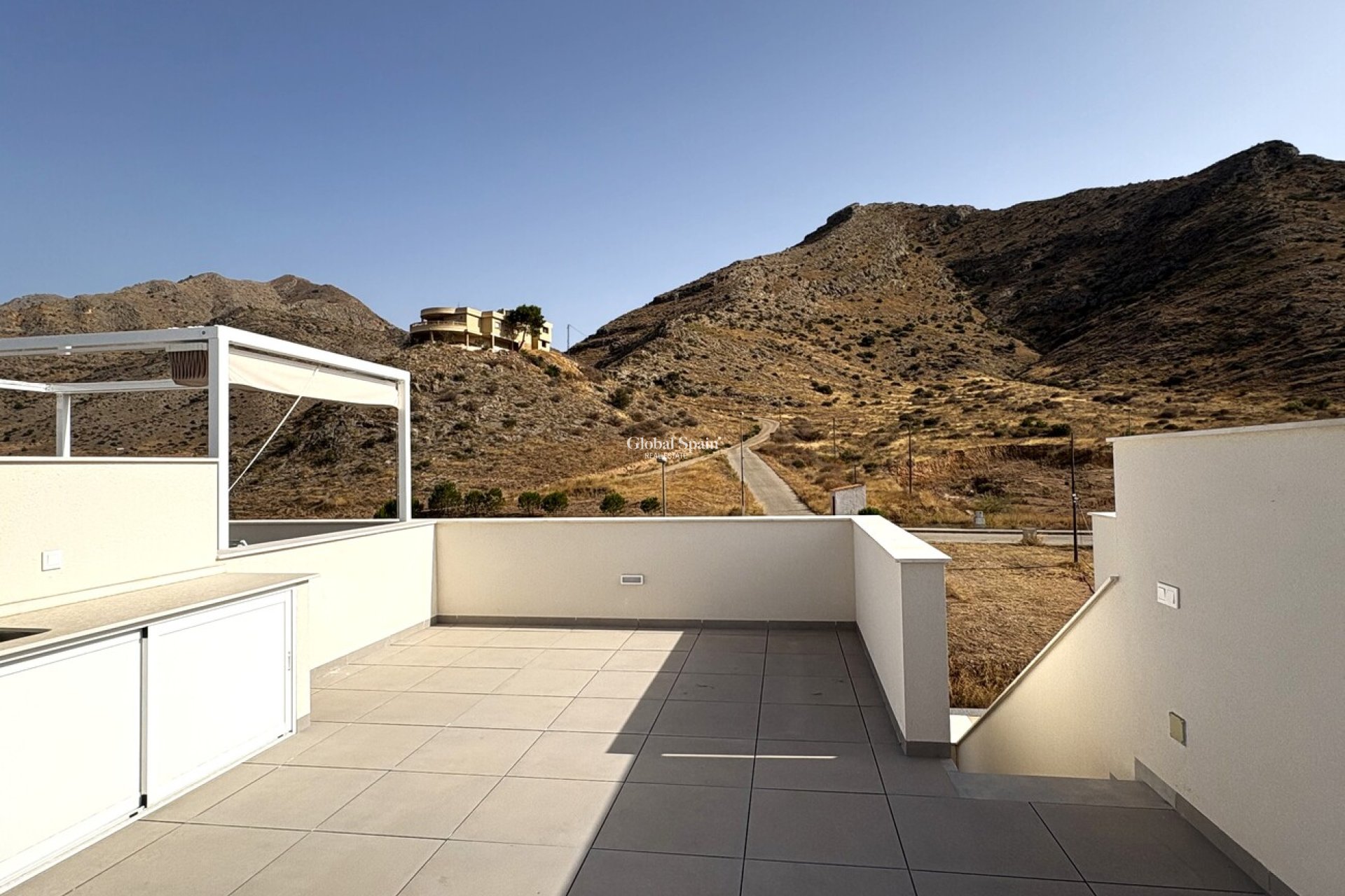 Wiederverkauf - VILLA -
COX - Costa Blanca