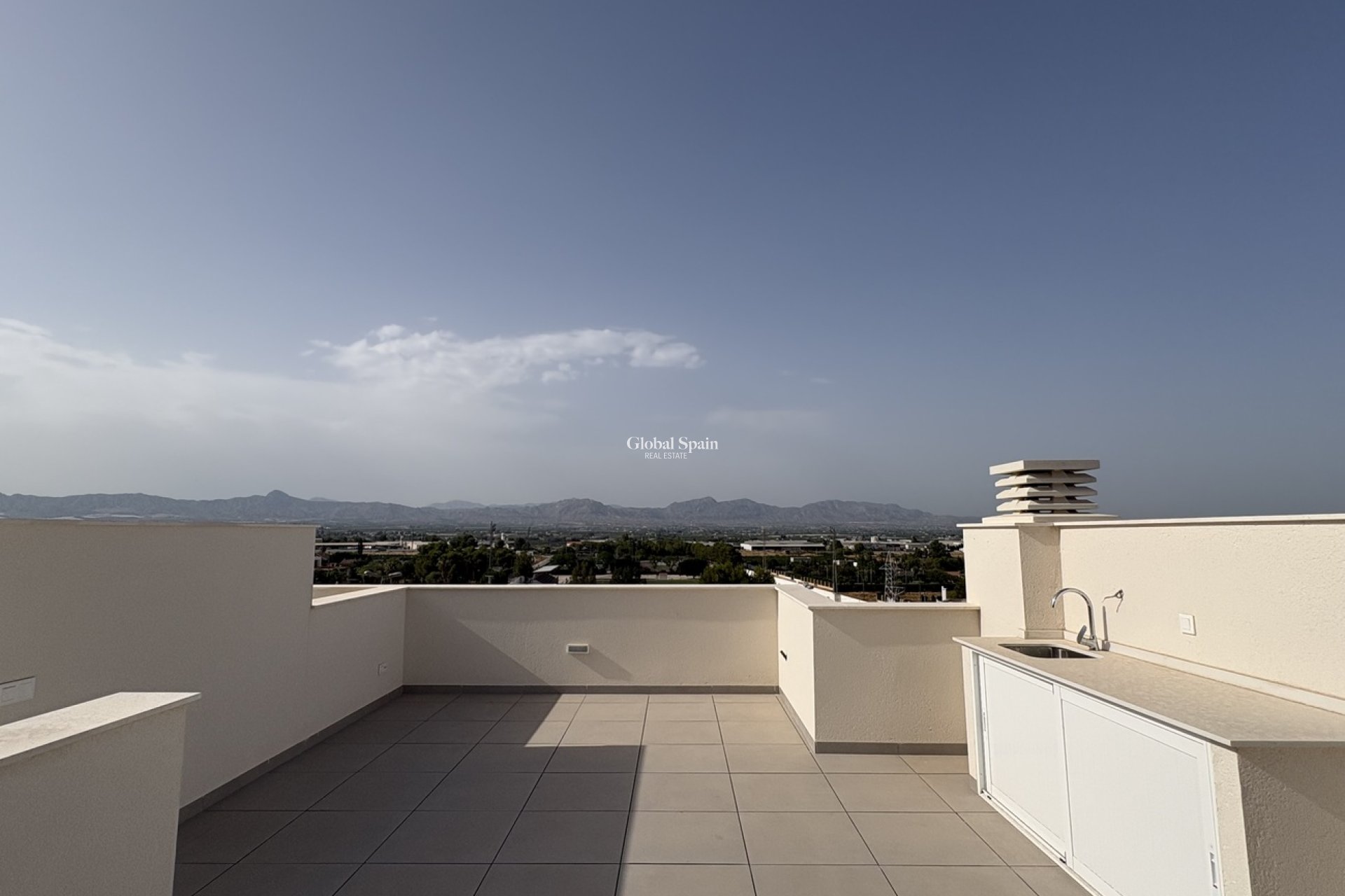 Wiederverkauf - VILLA -
COX - Costa Blanca