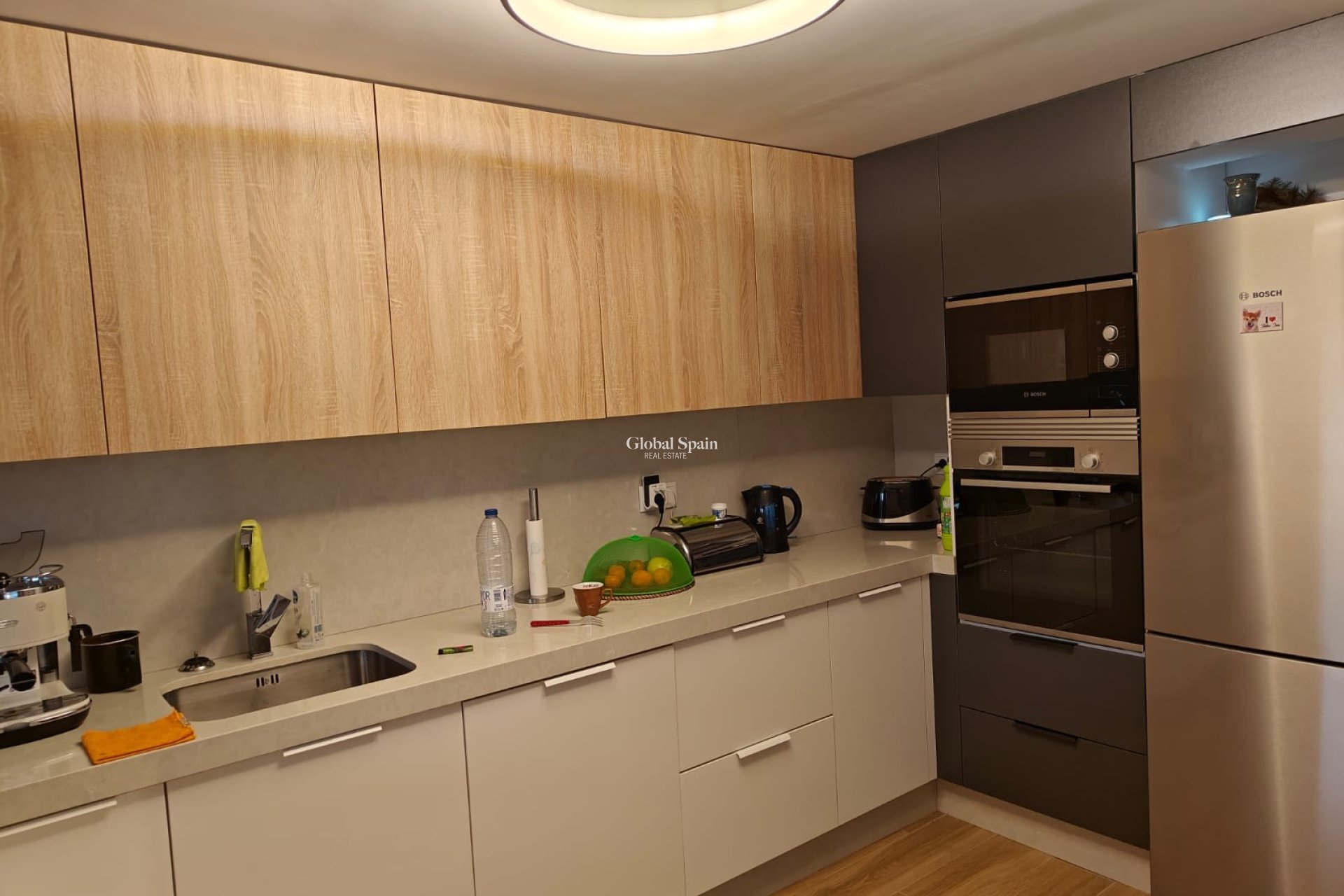 Wiederverkauf - VILLA -
COX - Cox