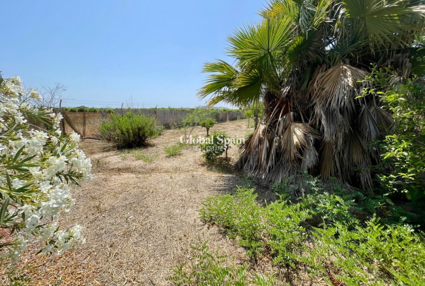 Wiederverkauf - VILLA -
DAYA NUEVA - Costa Blanca