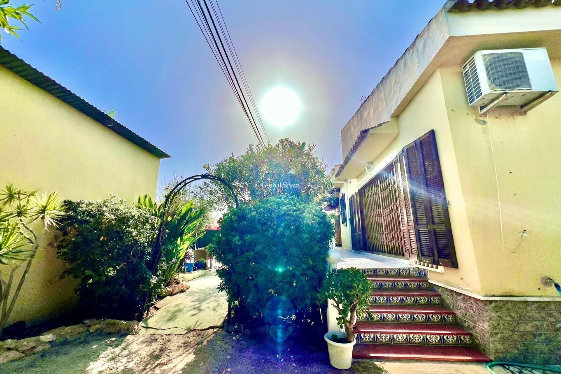 Wiederverkauf - VILLA -
DAYA VIEJA - Costa Blanca Sur