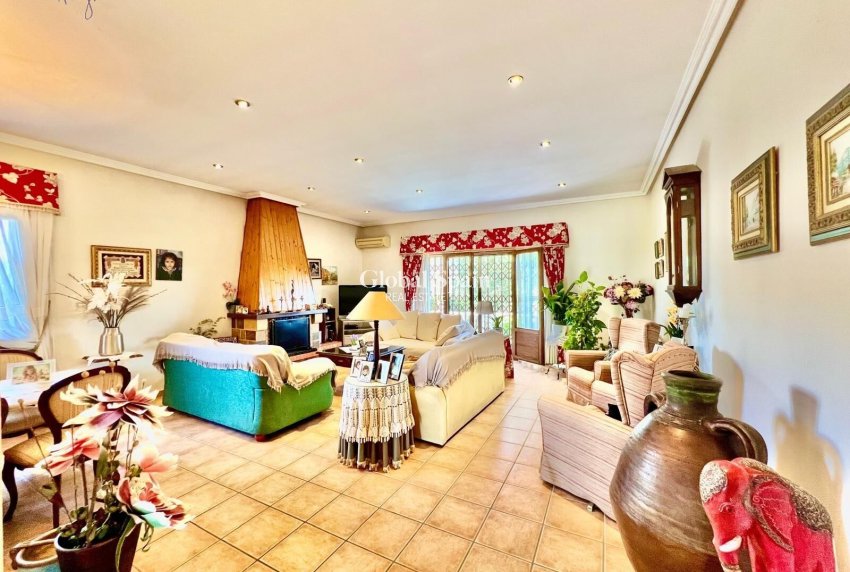Wiederverkauf - VILLA -
DAYA VIEJA - Costa Blanca Sur