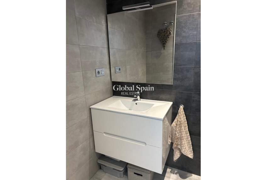 Wiederverkauf - VILLA -
DAYA VIEJA - Costa Blanca