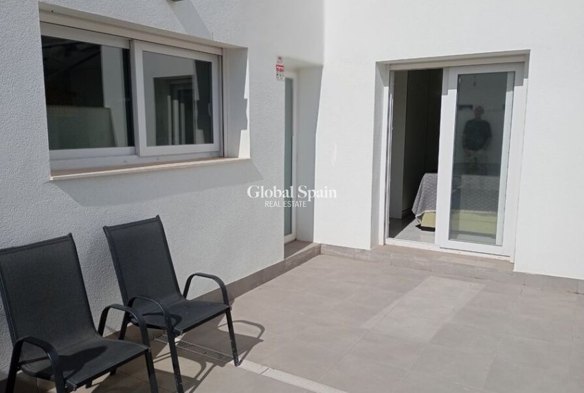 Wiederverkauf - VILLA -
DAYA VIEJA - Costa Blanca