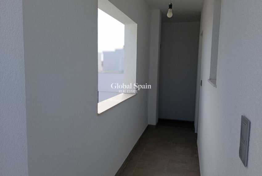 Wiederverkauf - VILLA -
DAYA VIEJA - Costa Blanca