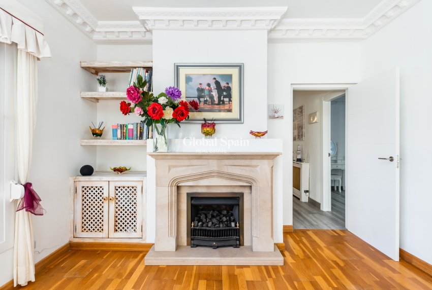 Wiederverkauf - VILLA -
DEHESA DE CAMPOAMOR - Costa Blanca