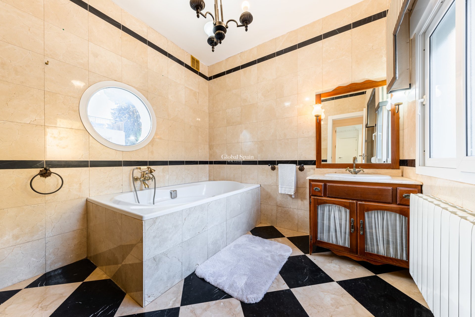 Wiederverkauf - VILLA -
DEHESA DE CAMPOAMOR - Costa Blanca