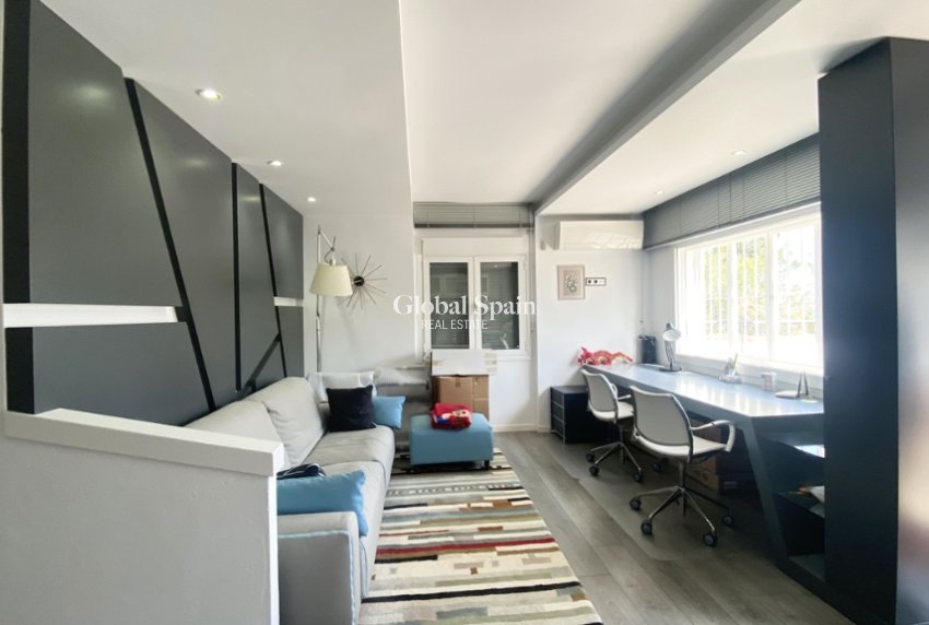 Wiederverkauf - Villa -
DEHESA DE CAMPOAMOR