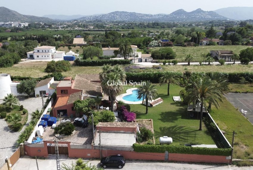 Wiederverkauf - VILLA -
DENIA - Costa Blanca