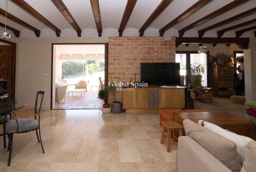 Wiederverkauf - VILLA -
DENIA - Costa Blanca