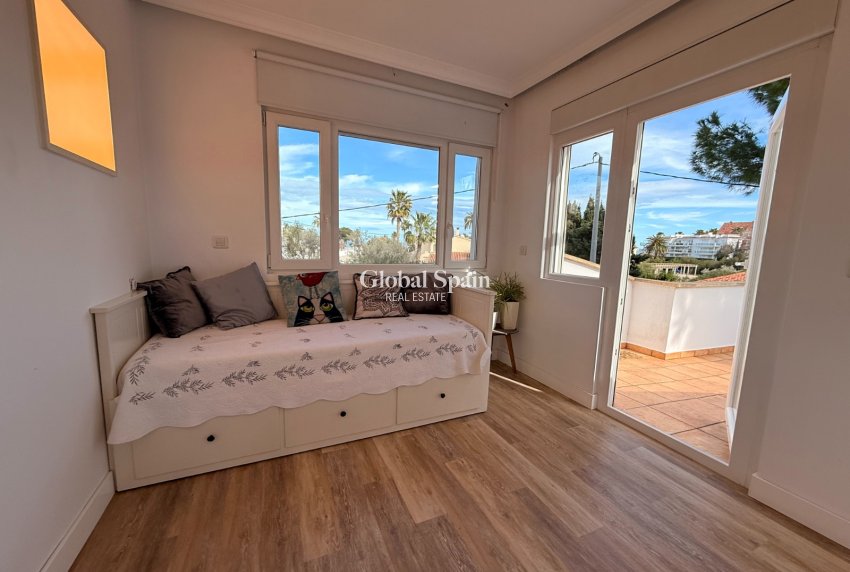 Wiederverkauf - VILLA -
DENIA - Les Marines - Las Marinas