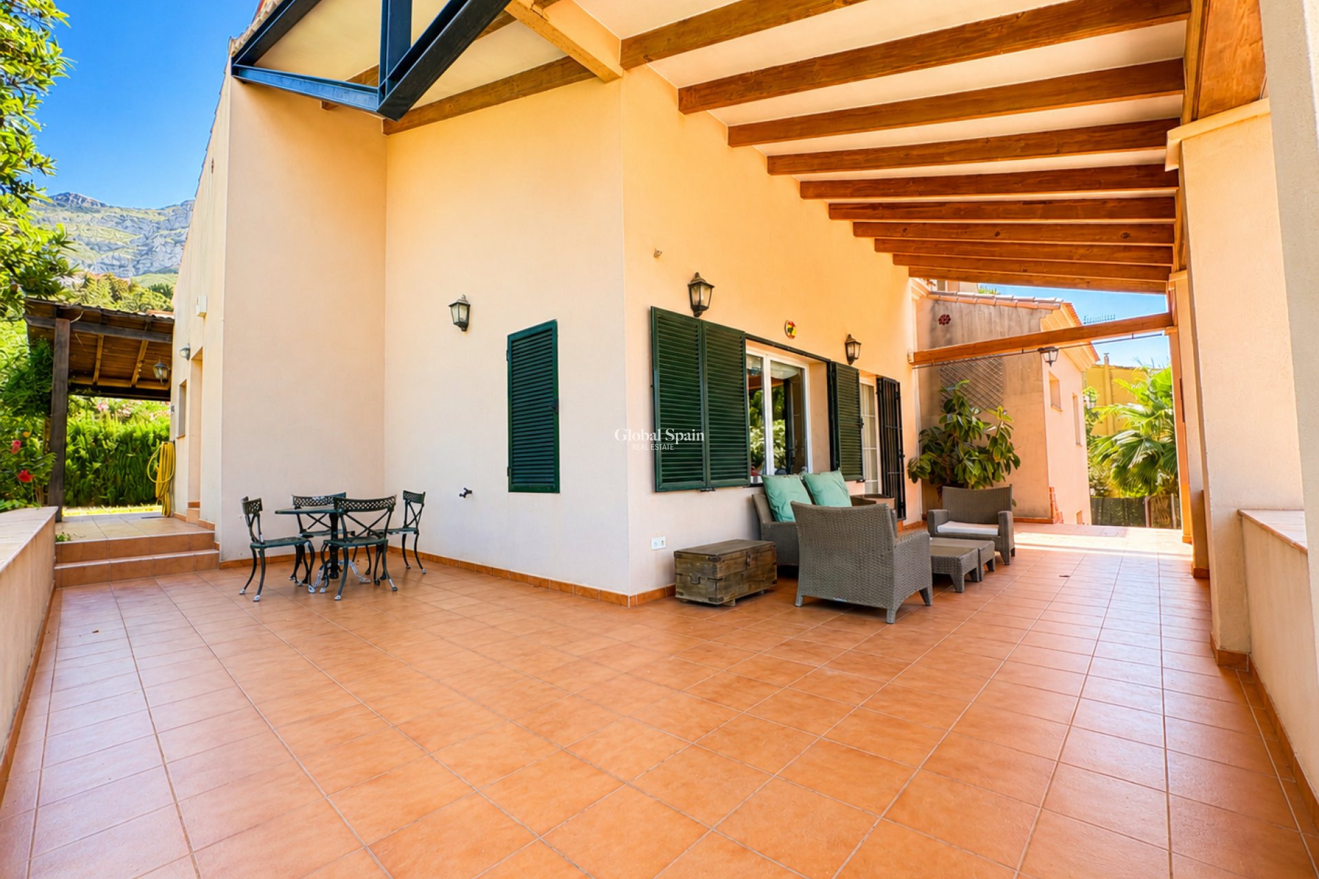 Wiederverkauf - VILLA -
DENIA - Montgó