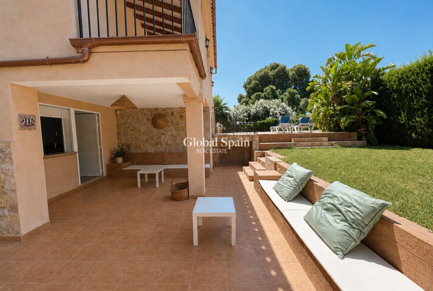 Wiederverkauf - VILLA -
DENIA - Montgó