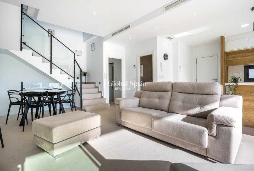 Wiederverkauf - VILLA -
DOLORES - Costa Blanca