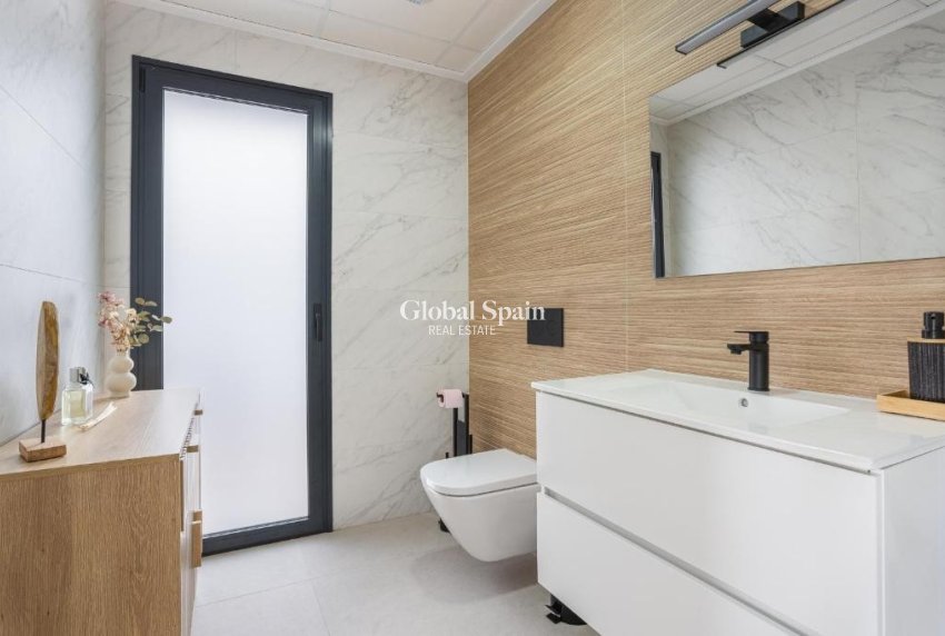 Wiederverkauf - VILLA -
DOLORES - Costa Blanca