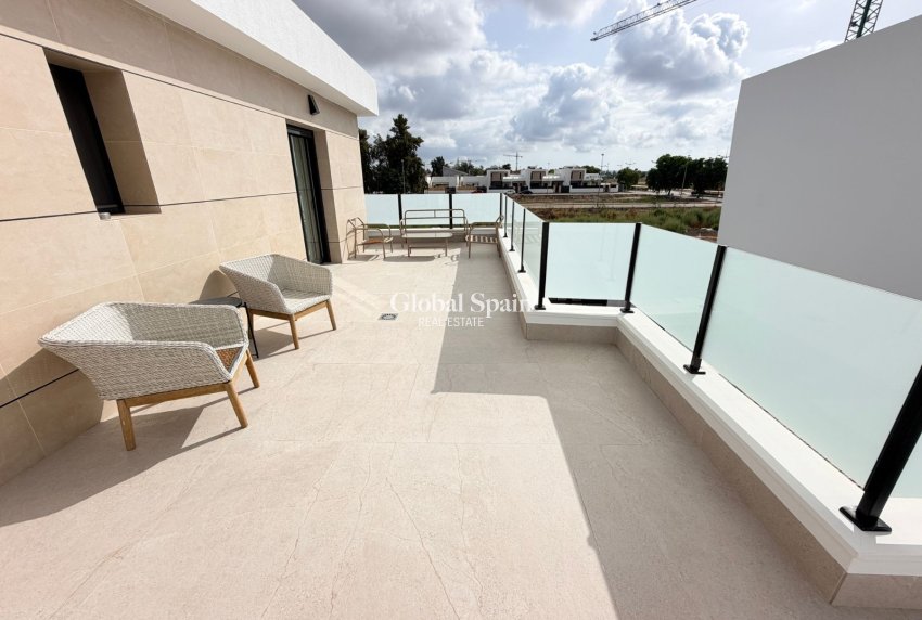 Wiederverkauf - VILLA -
DOLORES - Costa Blanca