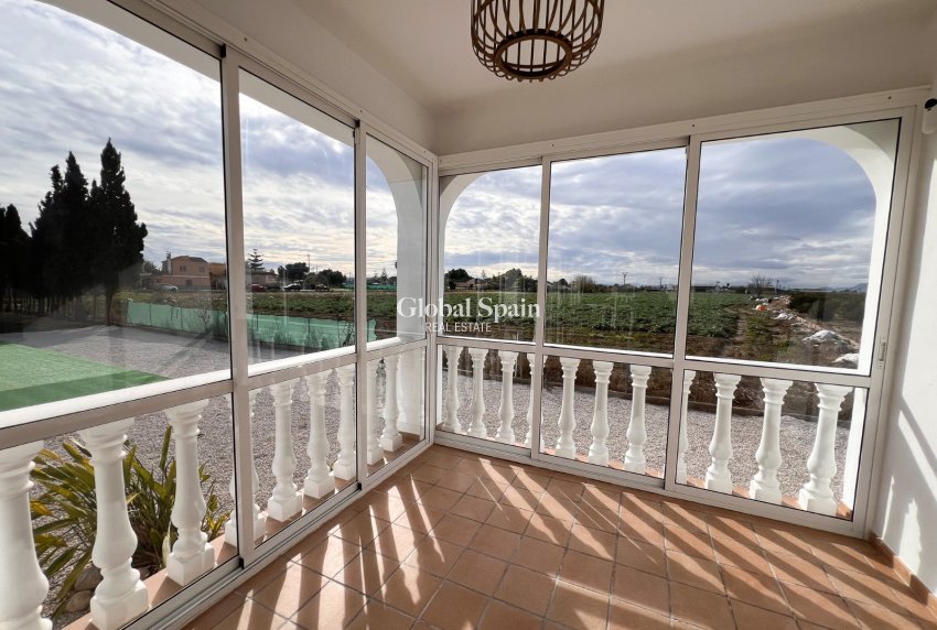 Wiederverkauf - VILLA -
DOLORES