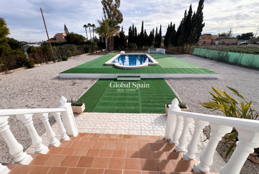 Wiederverkauf - VILLA -
DOLORES