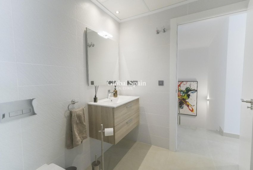 Wiederverkauf - VILLA -
DOLORES