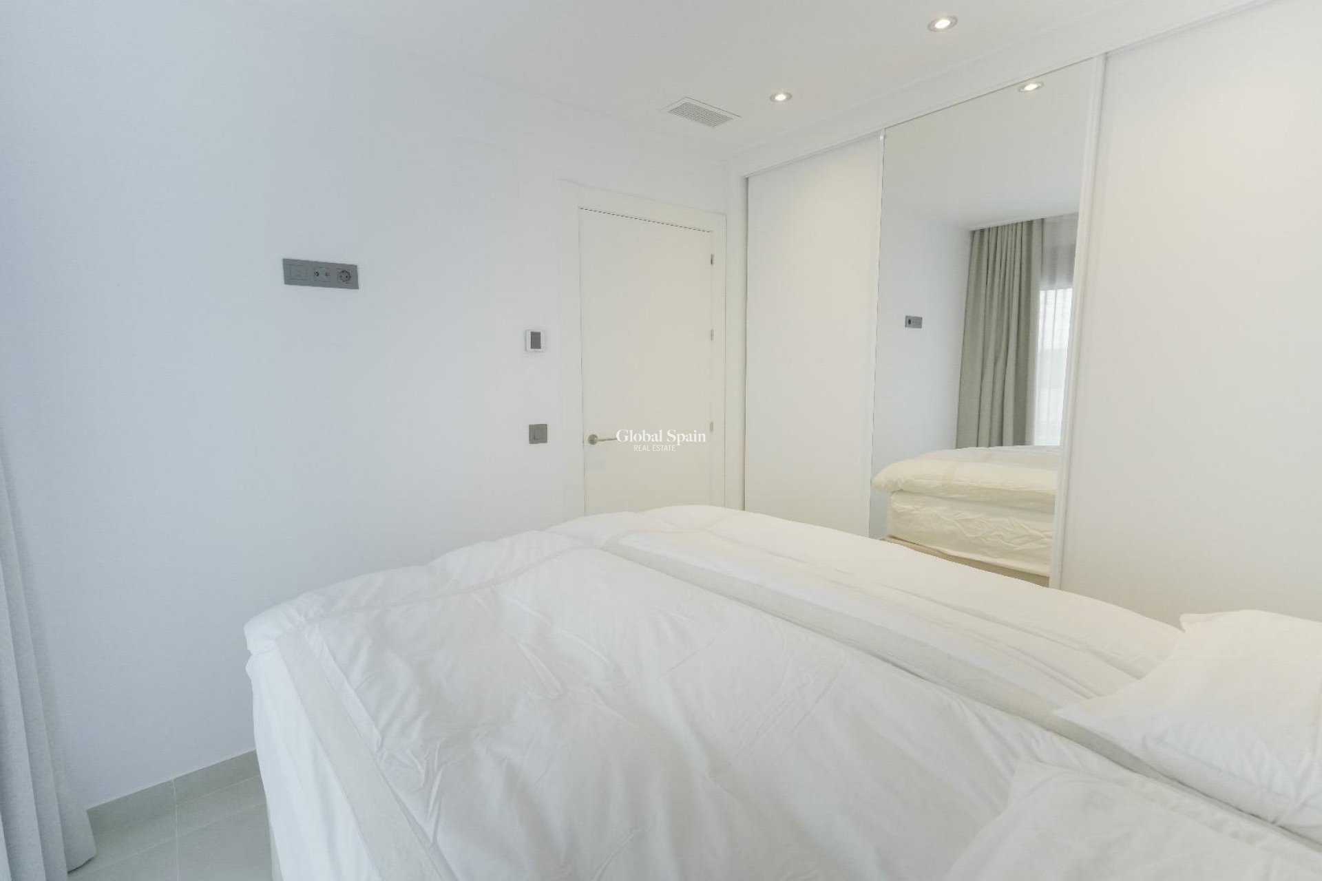 Wiederverkauf - VILLA -
DOLORES