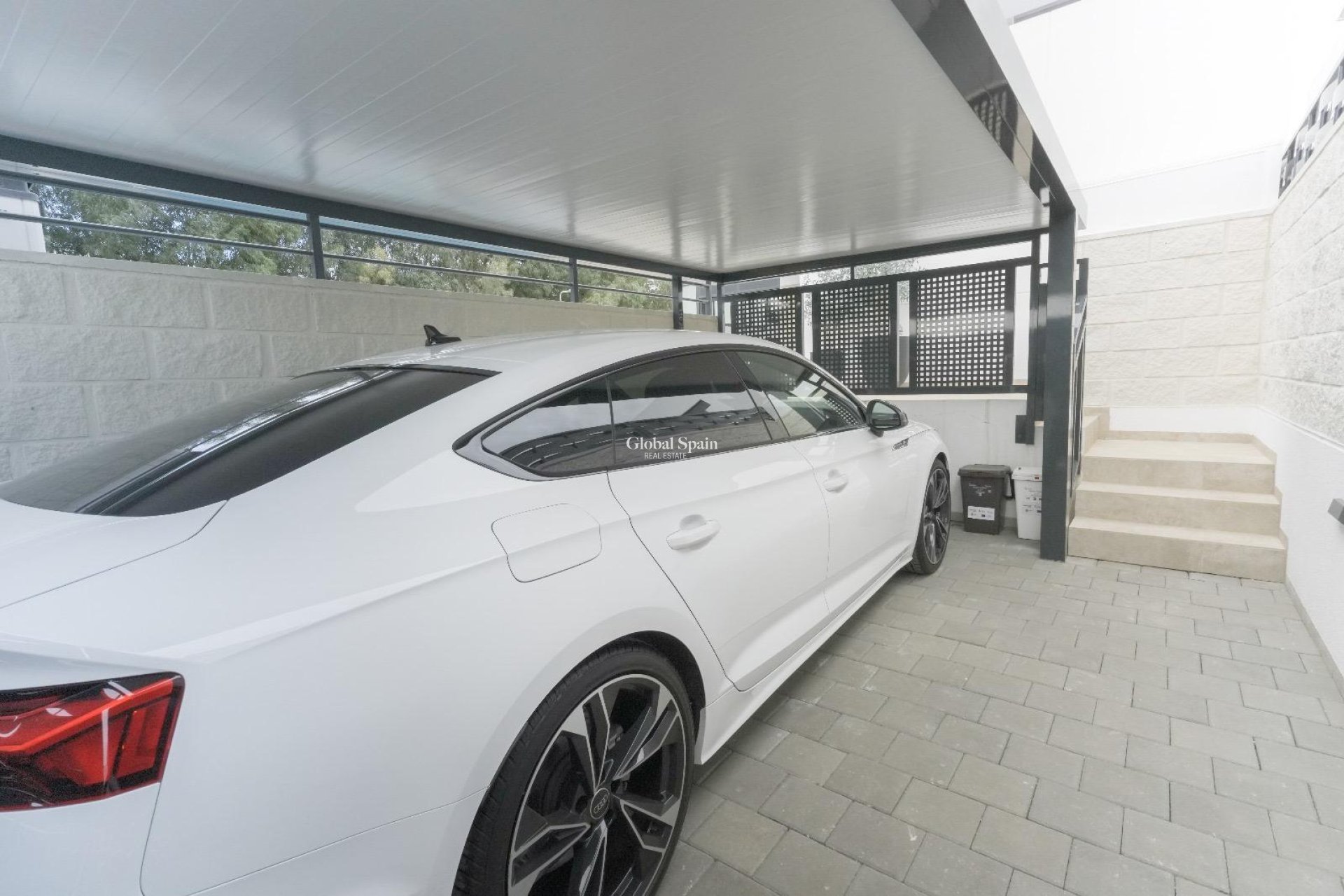 Wiederverkauf - VILLA -
DOLORES