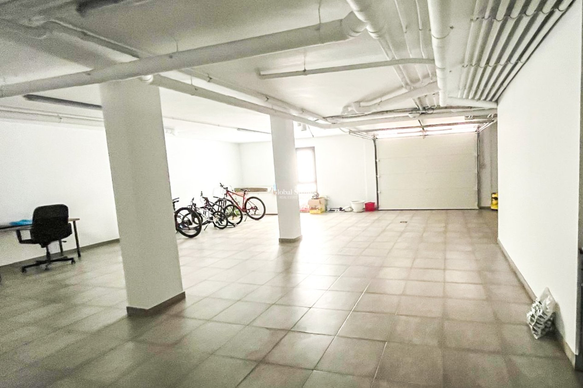 Wiederverkauf - Villa / Doppelhaushälfte -
TORREVIEJA - LOS BALCONES - LOS ALTOS