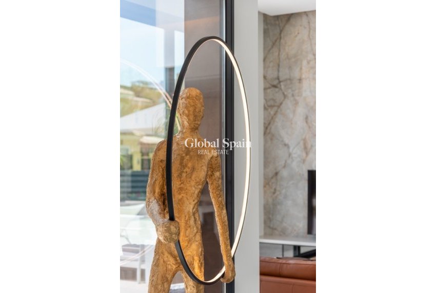 Wiederverkauf - Villa -
El Campello - El Amerador