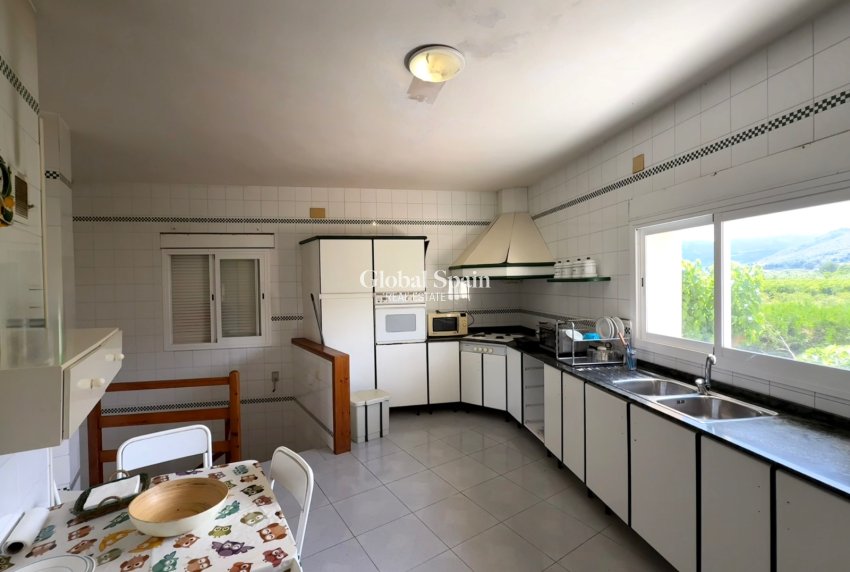 Wiederverkauf - VILLA -
EL RÀFOL D'ALMÚNIA - El Ràfol D'Almúnia