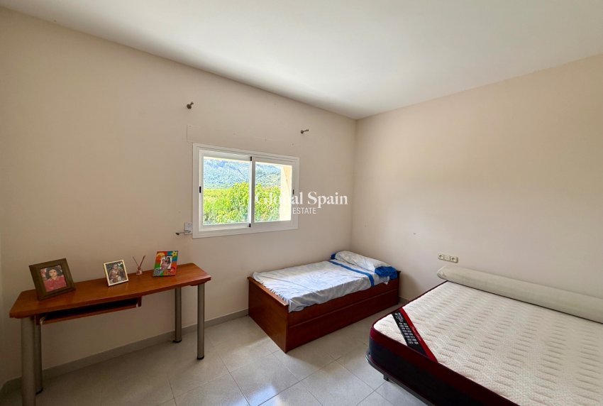 Wiederverkauf - VILLA -
EL RÀFOL D'ALMÚNIA - El Ràfol D'Almúnia