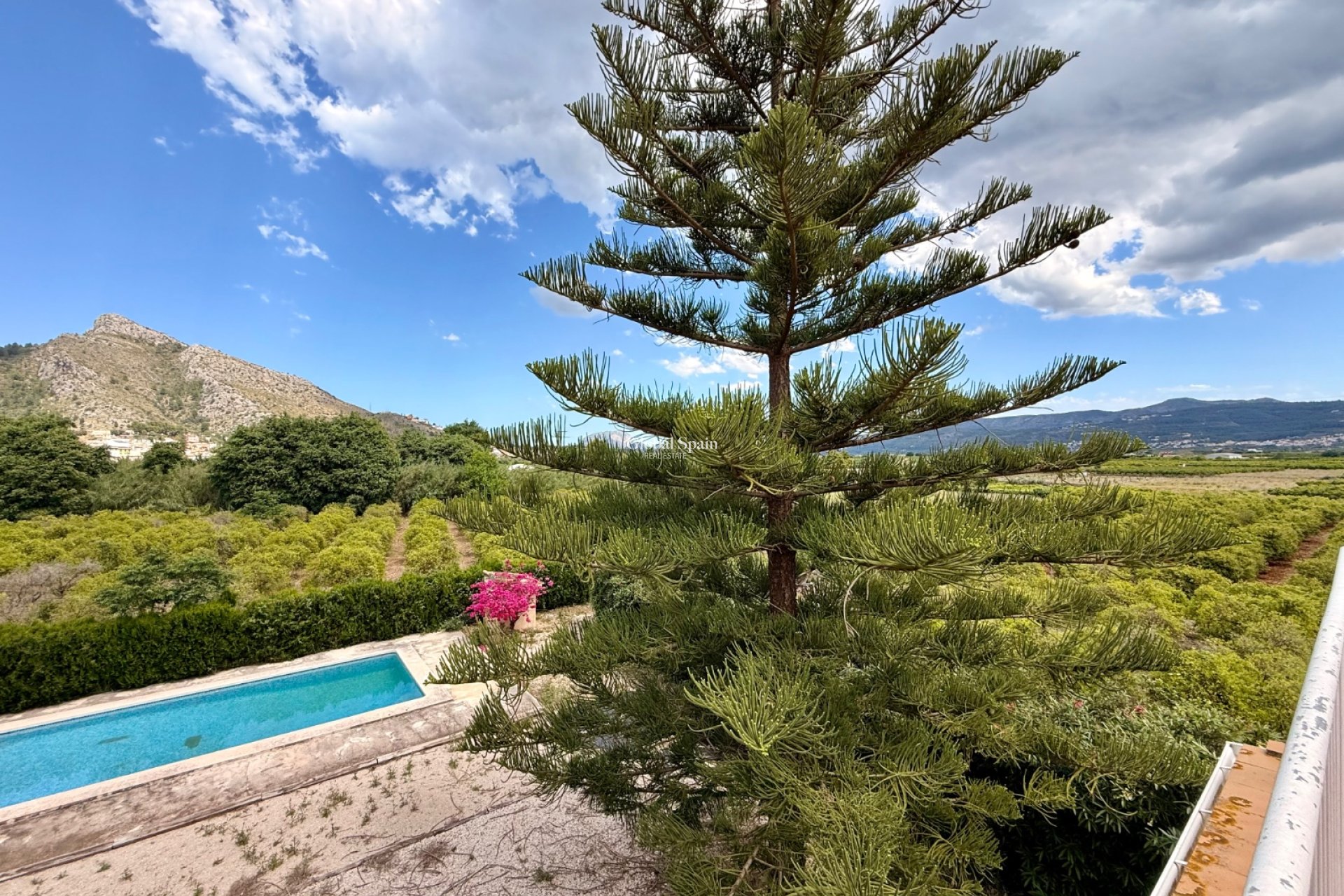 Wiederverkauf - VILLA -
EL RÀFOL D'ALMÚNIA - El Ràfol D'Almúnia