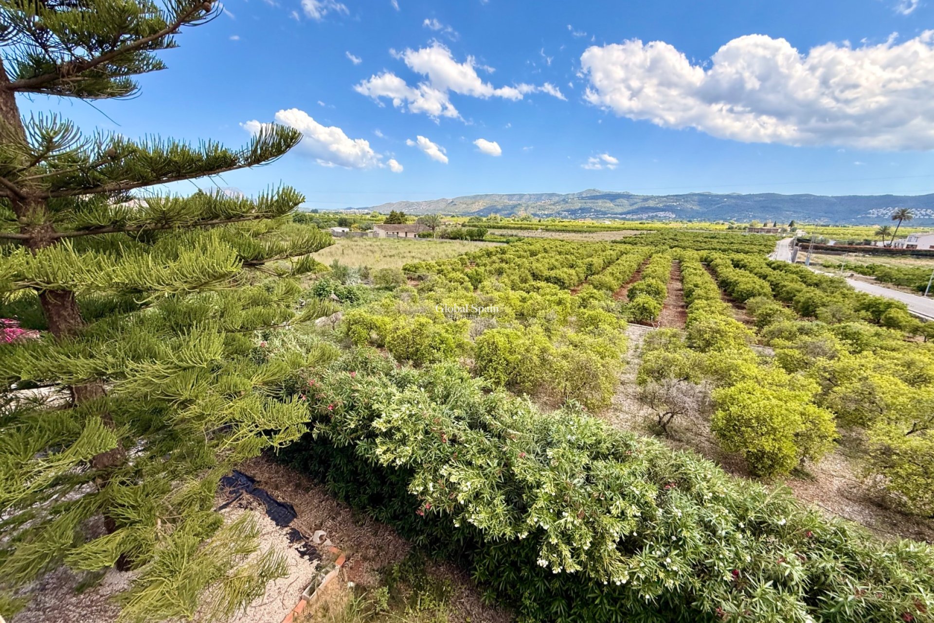 Wiederverkauf - VILLA -
EL RÀFOL D'ALMÚNIA - El Ràfol D'Almúnia