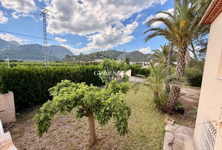 Wiederverkauf - VILLA -
EL RÀFOL D'ALMÚNIA - El Ràfol D'Almúnia