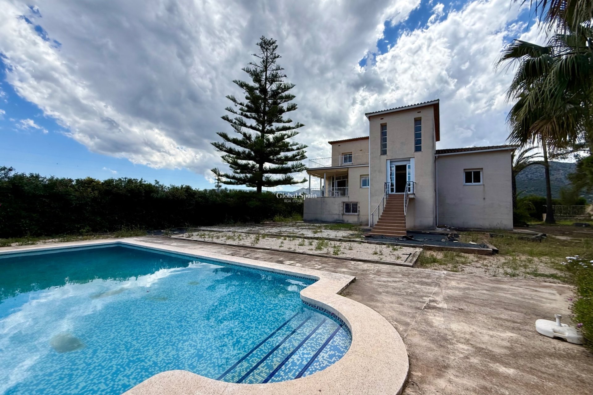 Wiederverkauf - VILLA -
EL RÀFOL D'ALMÚNIA - El Ràfol D'Almúnia