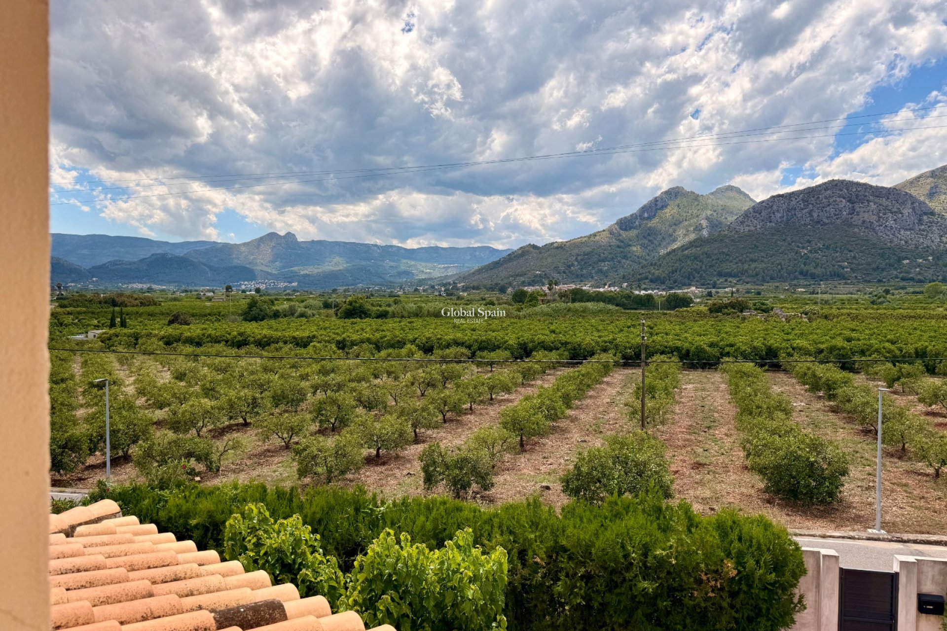 Wiederverkauf - VILLA -
EL RÀFOL D'ALMÚNIA - El Ràfol D'Almúnia