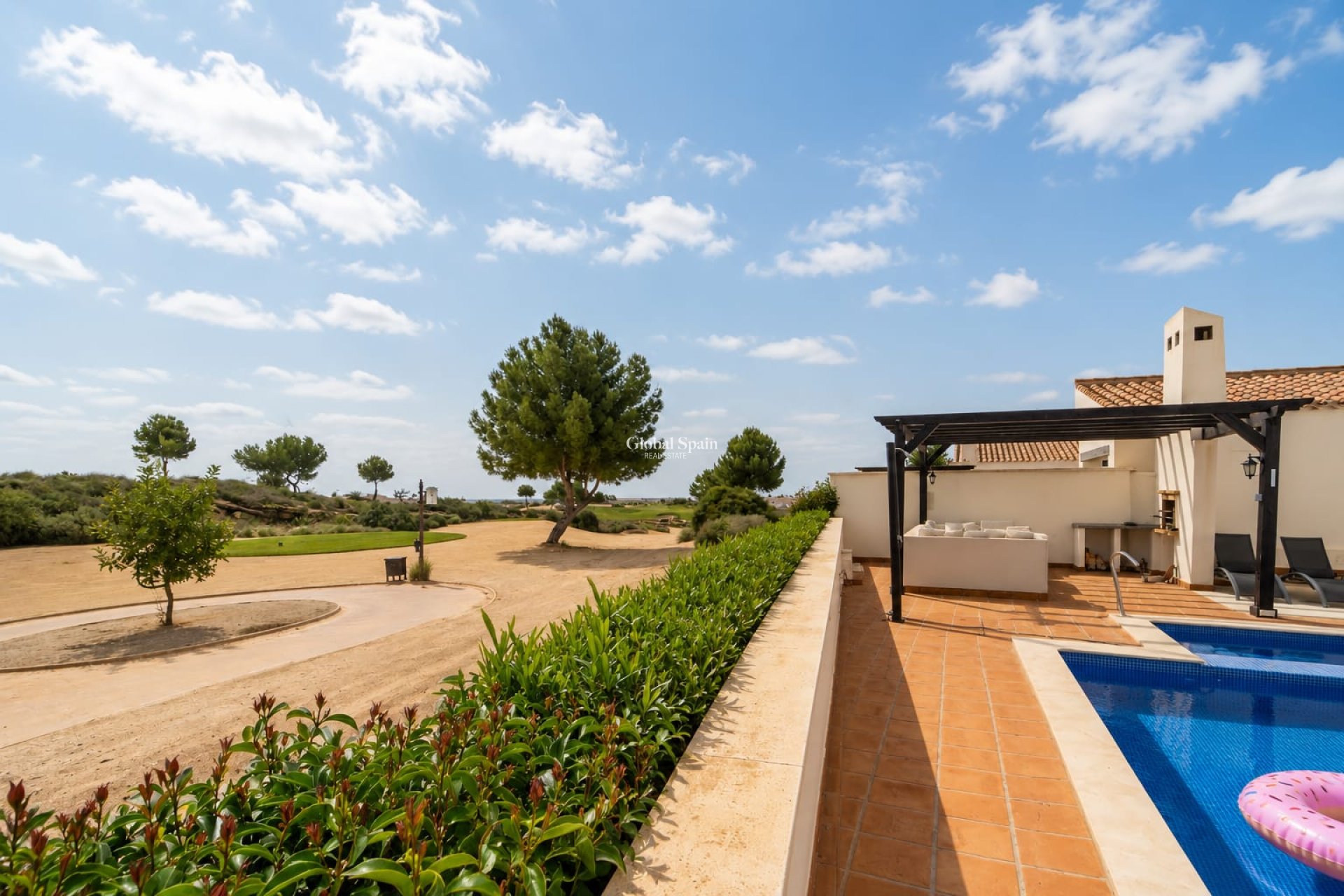 Wiederverkauf - VILLA -
El Valle Golf Resort - Inland