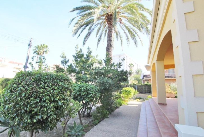 Wiederverkauf - VILLA -
ELCHE - Altabix