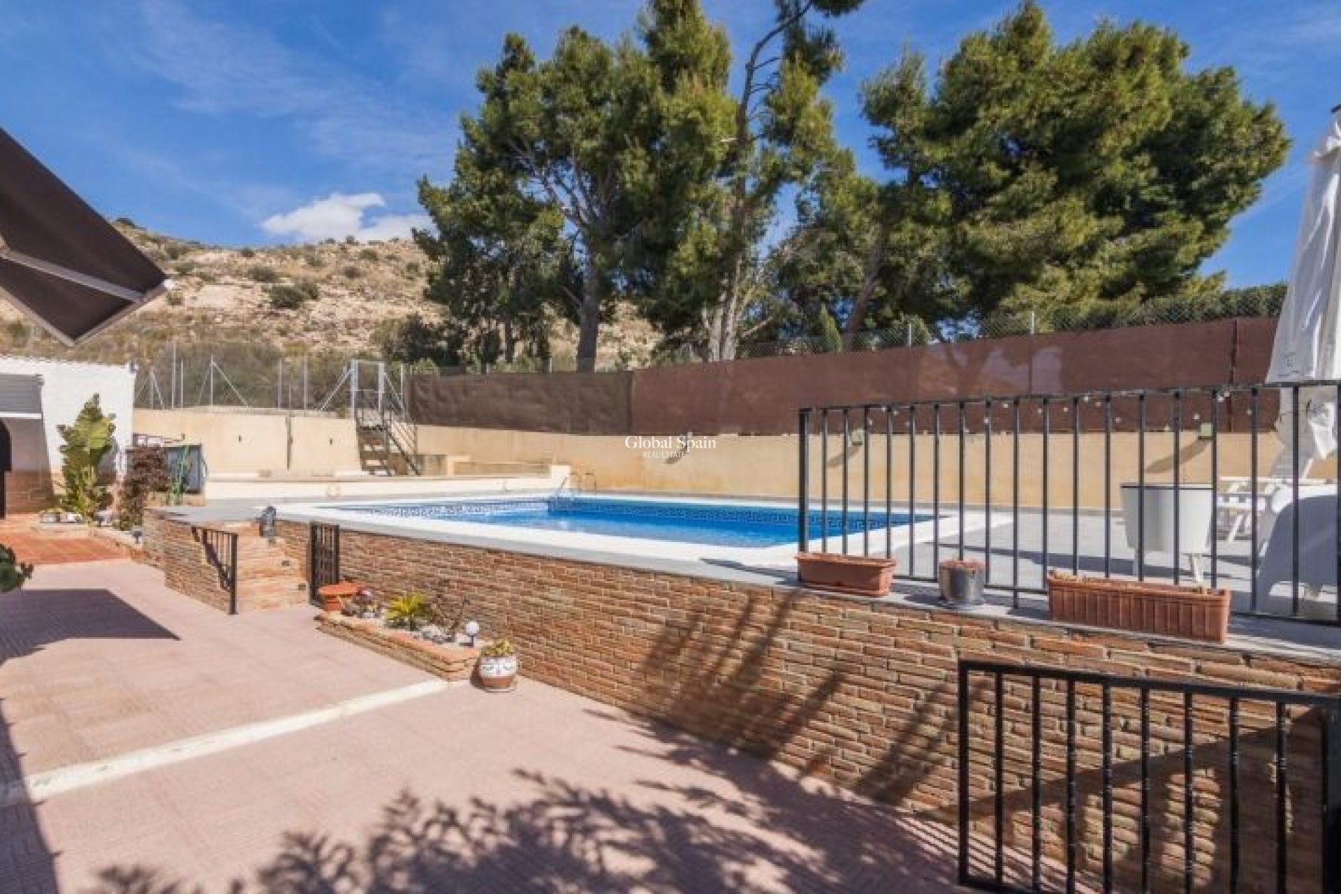 Wiederverkauf - VILLA -
ELCHE - Costa Blanca