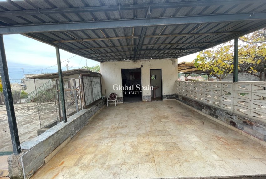 Wiederverkauf - VILLA -
ELCHE - Costa Blanca