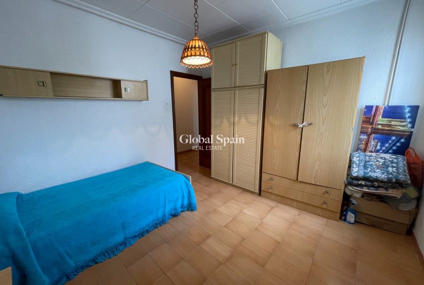 Wiederverkauf - VILLA -
ELCHE - Costa Blanca